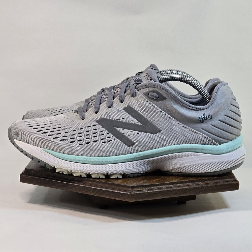 New Balance 860 v10 Running Shoes Womens Size 11 Gray Mint Sneakers W860P10 - Picture 5 of 11